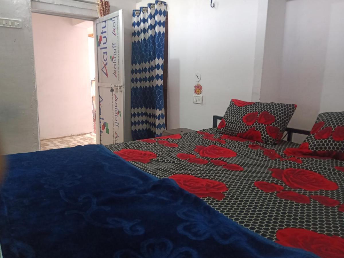 Khajuraho Dreams Homestay Exterior photo